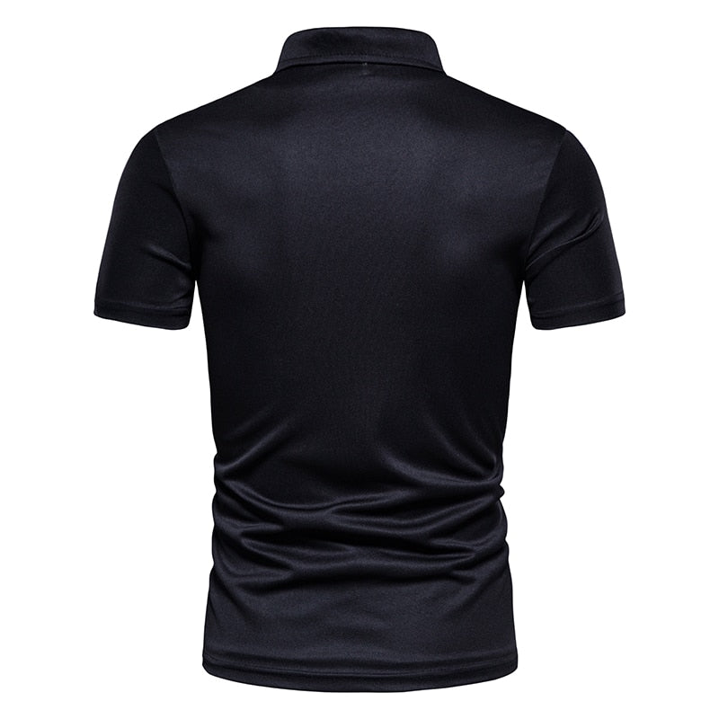 Fashionable and functional top for men